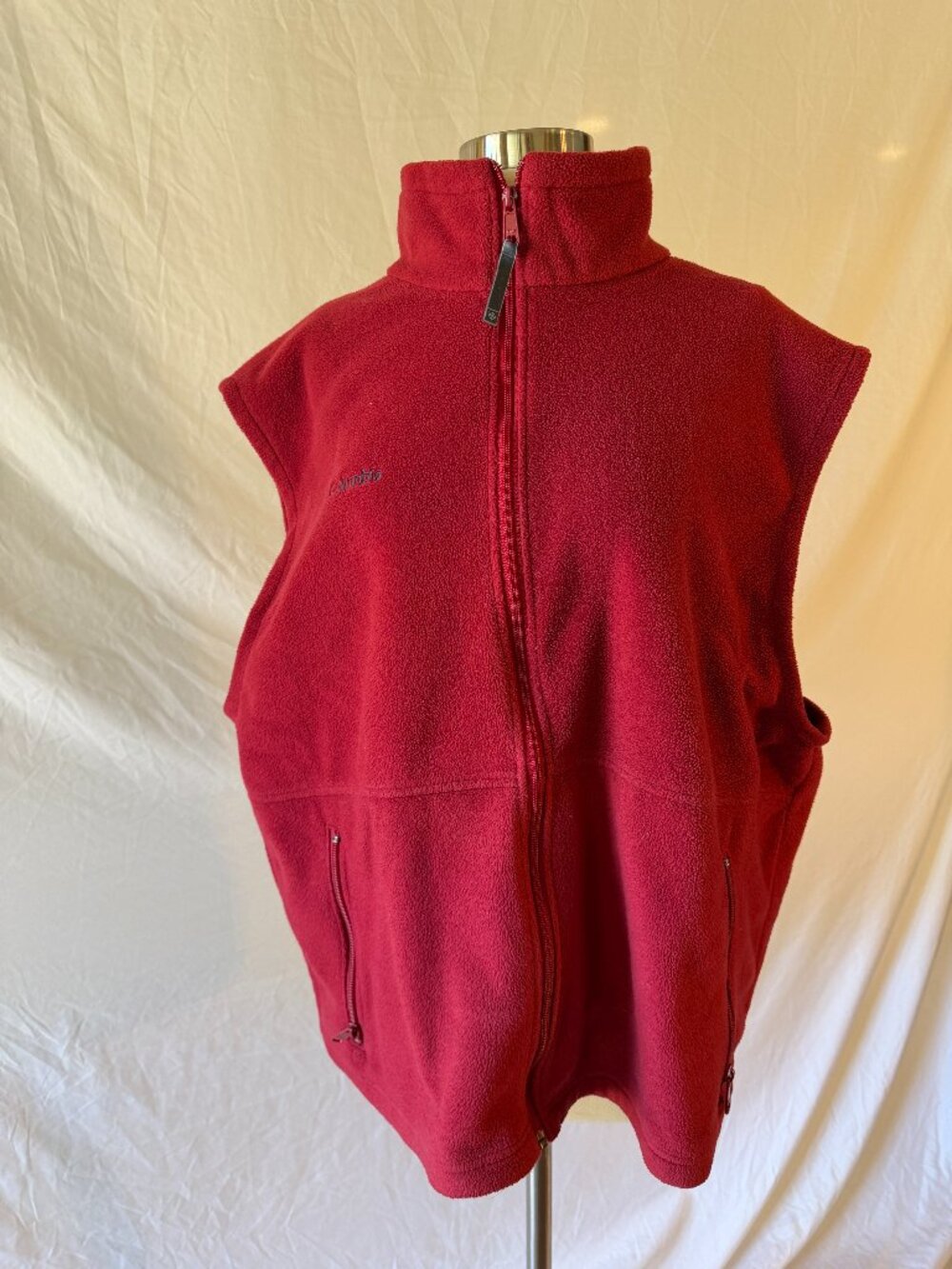 Men's Red Columbia Fleece Vest